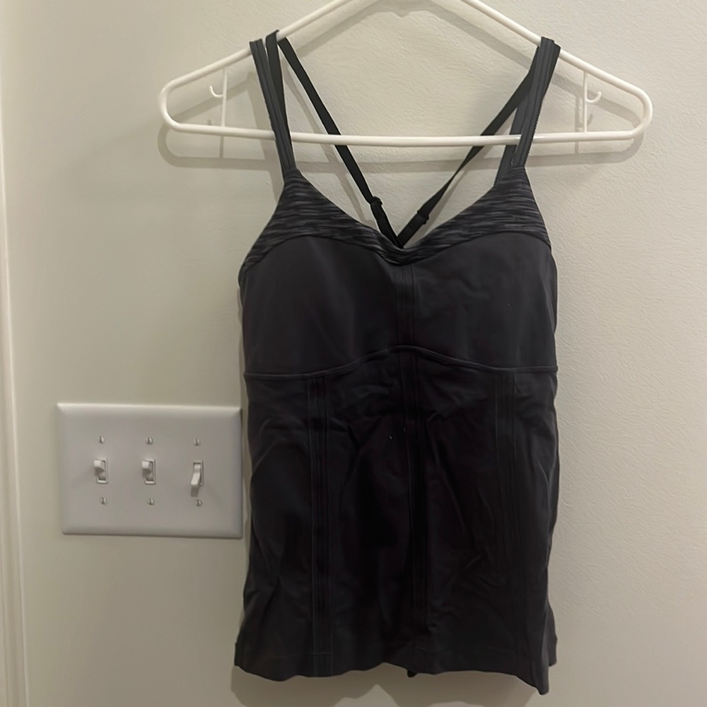 Lululemon size 4 grey tank top